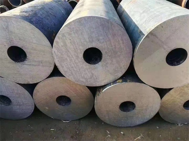 云浮厚壁无缝钢管定制